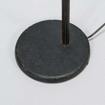 Alvar Aalto, an 'Angel's Wing' floor lamp, 805. Manufactured by Valaistustyö.