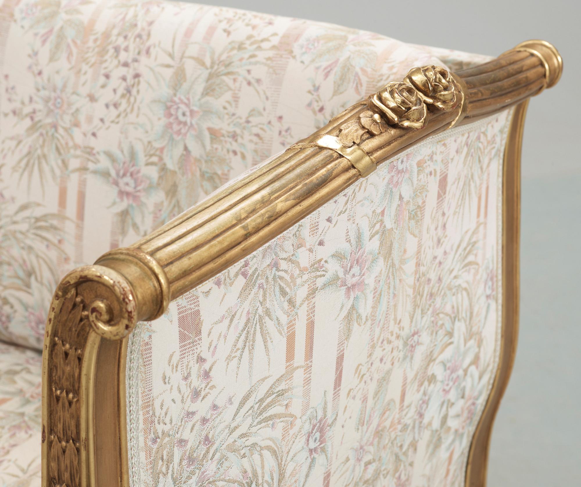 SALONGSGRUPP, 6 delar, gustaviansk stil, 1800-talets slut.
