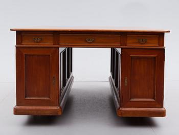 PARTNERDESK, tidigt 1900-tal, dubbelsidigt.