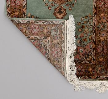 MATTA, orientalisk, ca 160 x 90 cm.