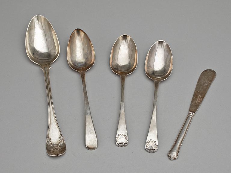 PARTI SILVER, 6 delar, bla HF Ljungkvist, Uppsala 1836. Totalvikt 518 gr.