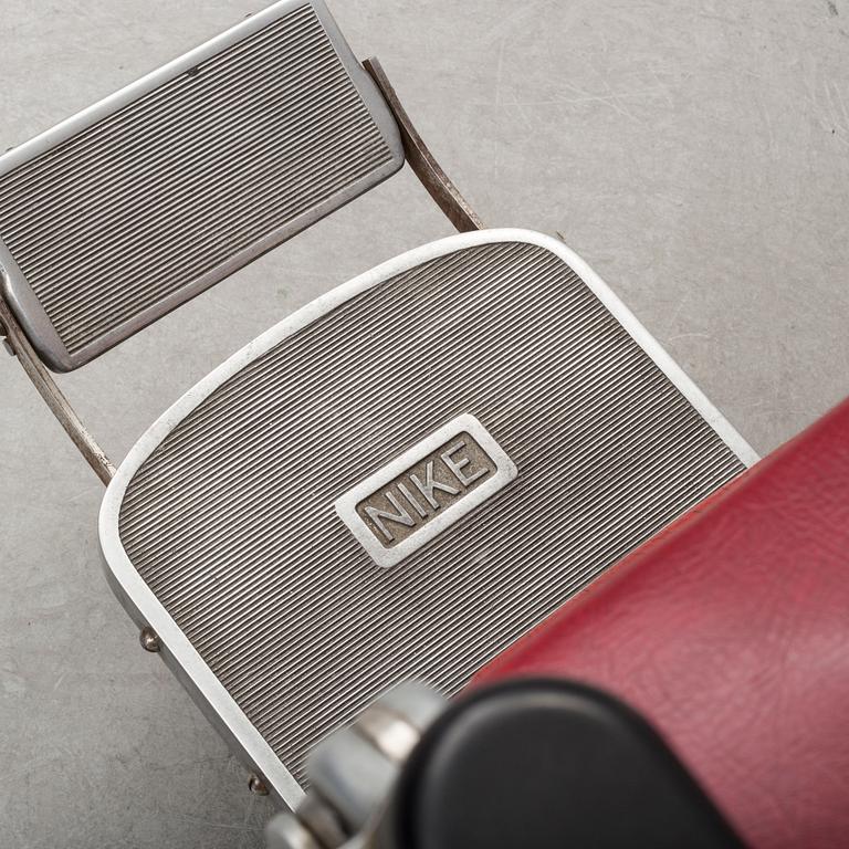 A barber chair by Nike, Eskilstuna.