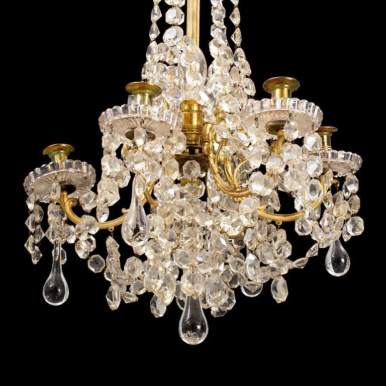 A mid 20th century chandelier.