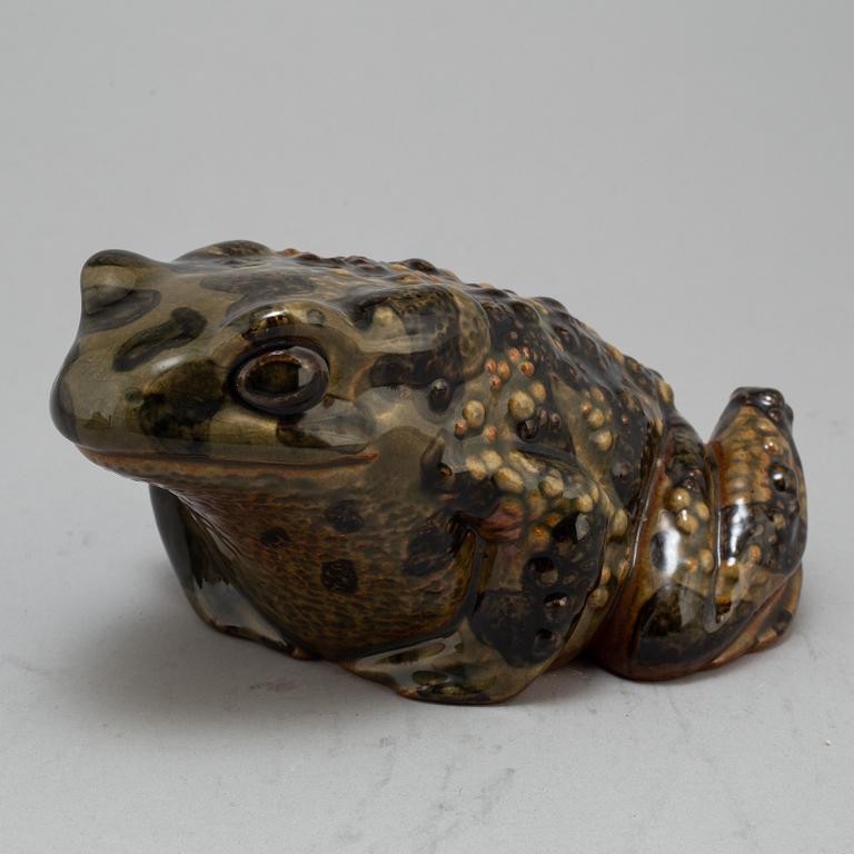 PAUL HOFF, a stoneware figurine, Gusrtavsberg for WWF.