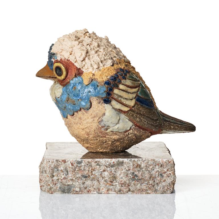 Tyra Lundgren, a stoneware sculpture of a bird, Sweden 1977.