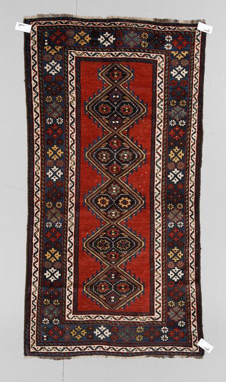 MATTA, semiantik, nordpersisk. Ca 105 x 195.