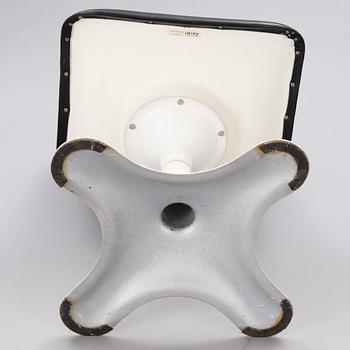 YRJÖ KUKKAPURO, TUOLI 415 A, Haimi, 1970-luku.