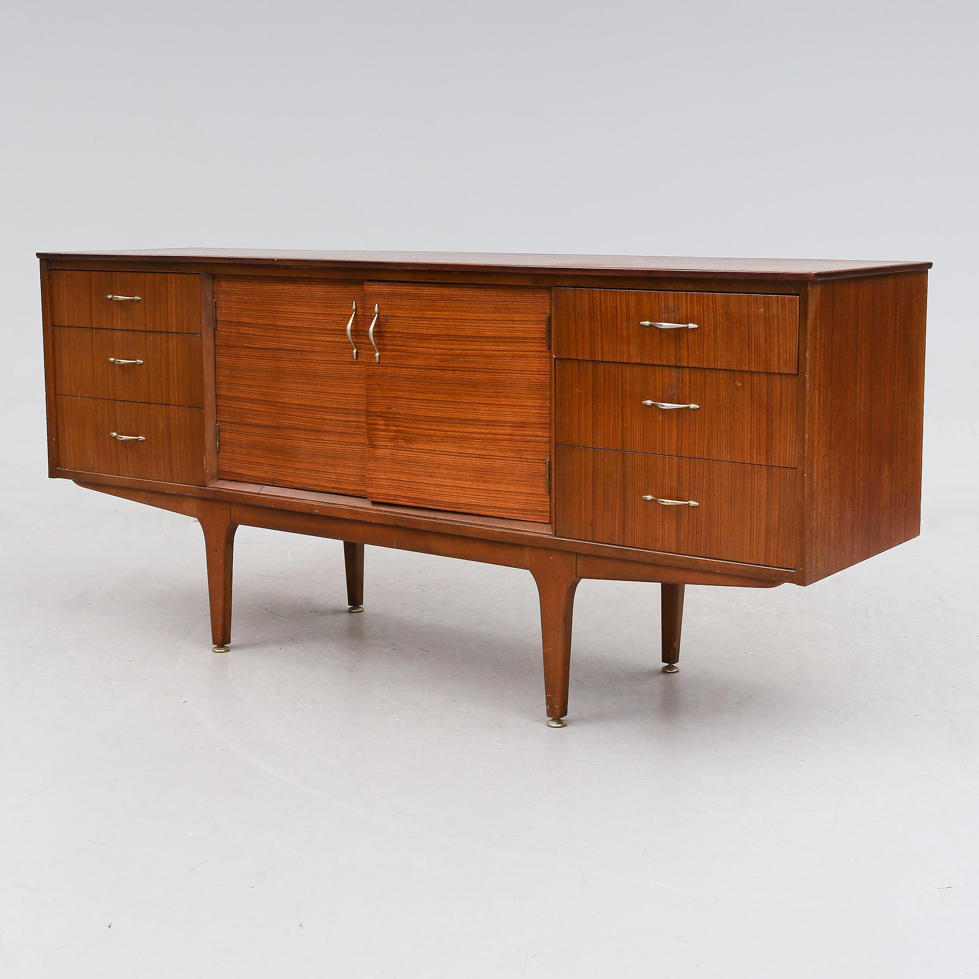 SIDEBOARD, 1900-talets andra hälft.