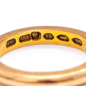A set or three 18K gold rings by Pekka Happonen, Kuopio and Nestor Westerback, Helsinki 1929.