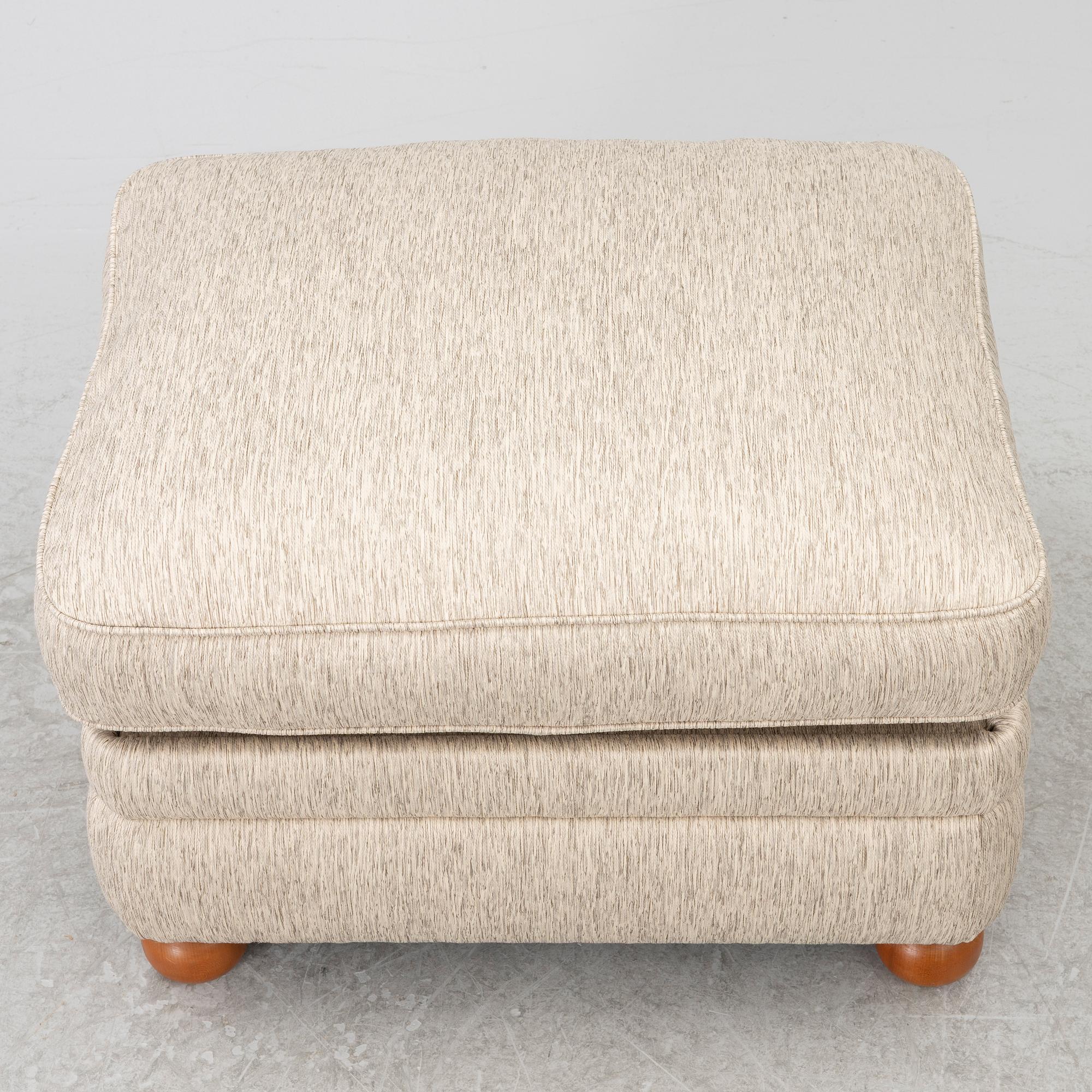 Josef Frank, Footstool, model 336, Svenskt Tenn.