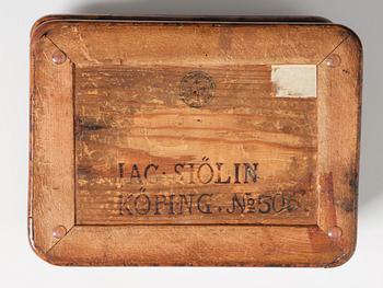 A burr-alder box by J. Sjölin (master 1767-85).