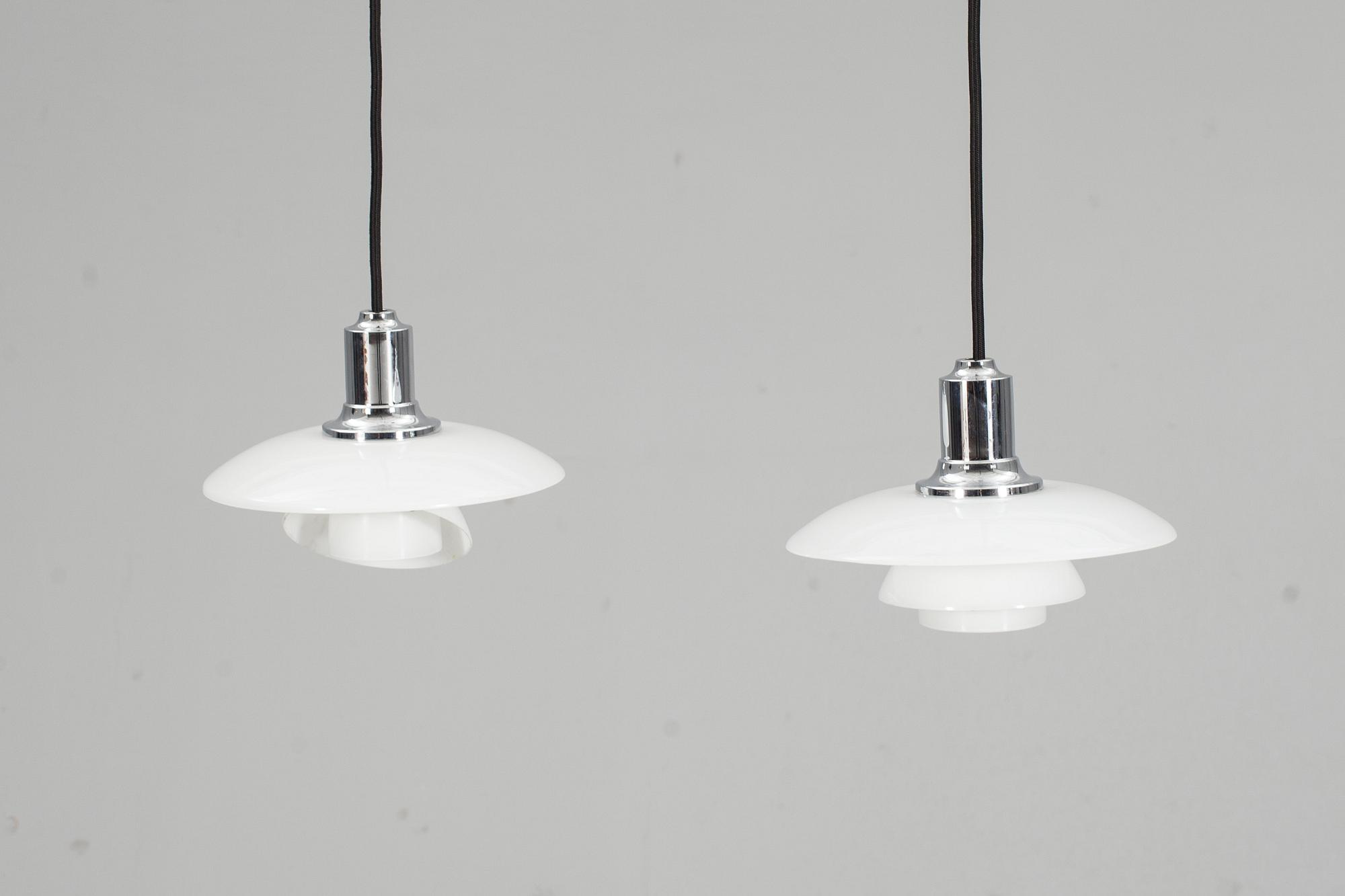 TAKLAMPOR, ett par, "PH 2/1", Poul Henningsen, Louis Poulsen. 1900-tal/2000-tal.