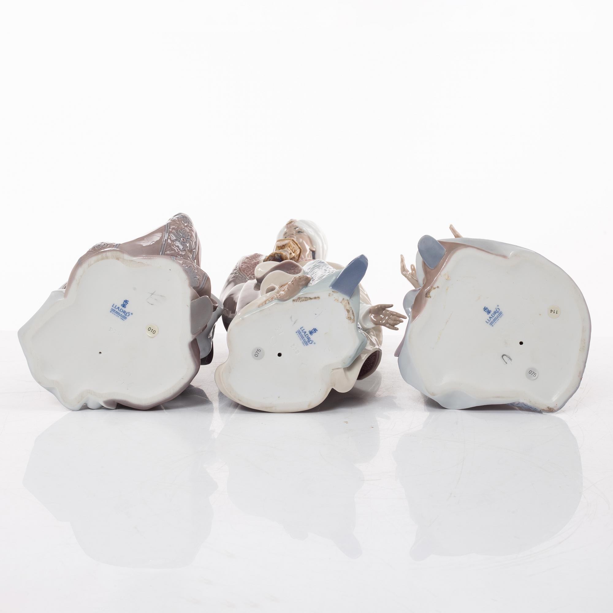 Lladró, figuriner, 4 st, "Holy family", samt "Three Kings", Spanien.