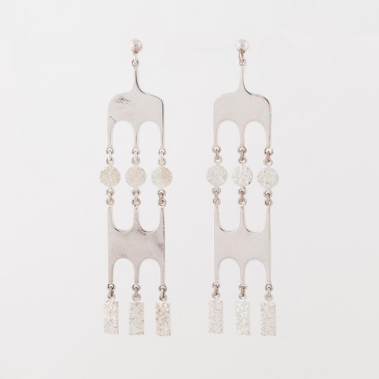 ALTON, Falköping, a pair of earrings.