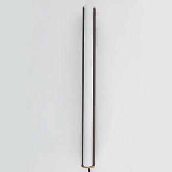 Krøyer-Sætter-Lassen, a 'Eiffel Wall Single 500' wall lamp, Frama.