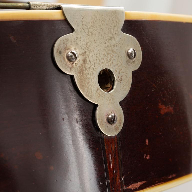 Gibson, "Style O", acoustic guitar, 1921, USA.
