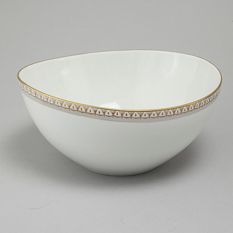 A set of porcelain tableware of 68 pcs, "Sparta" by Rörstrand, in production between 1958 and 1967.