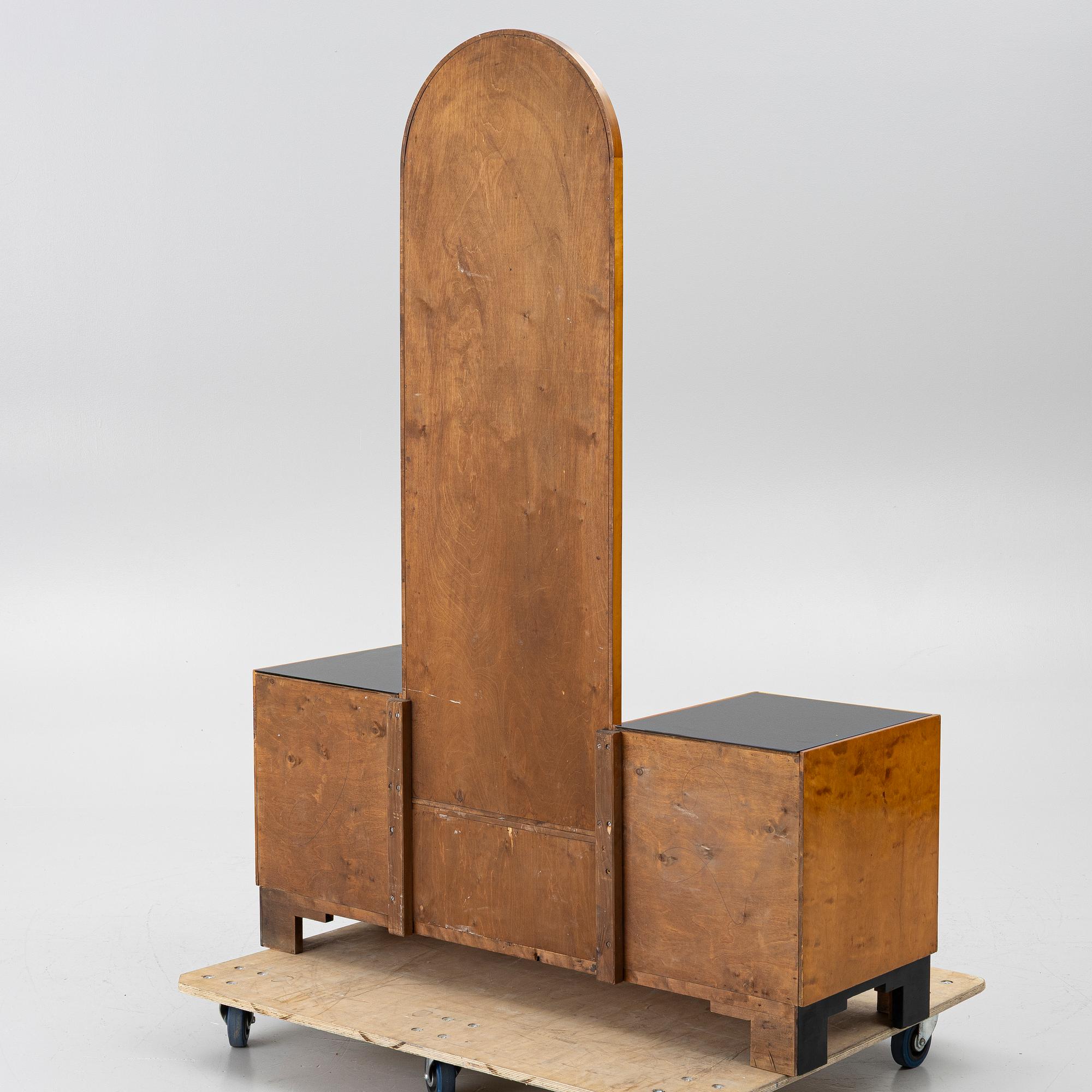 Hall furniture, chest of drawers with mirror, 1930s.