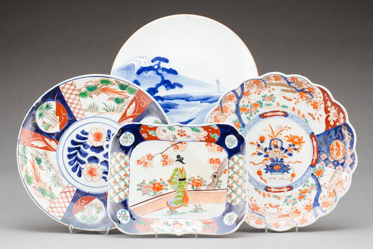 FAT, 4 st, porslin, Japan, bl.a Imari, sekelskiftet 1800/1900.