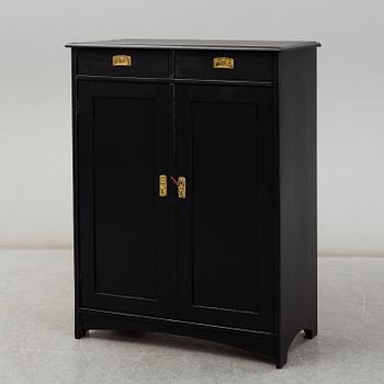 An early 20th Century cabinet.