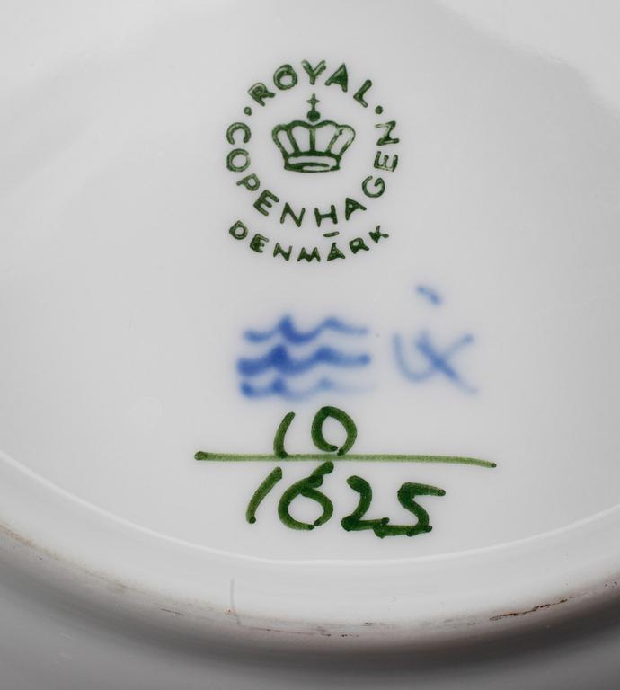 KAFFESERVIS, 37 delar, porslin, "Blå Blomst", Royal Copenhagen.