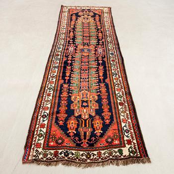 Matta kurdisk semiantik/antik  ca 336x117 cm.