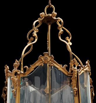 A Louis XV-style late 19th century three-light lantern.