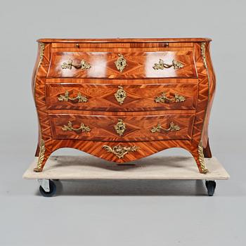 BYRÅ, rokoko, 1700-talets andra hälft.