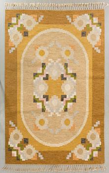 An INGEGERD SILOW, flatwove carpet, 280 x 200 cm.