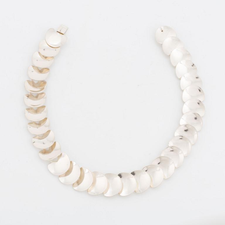 Viggo Wollny, sterling silver necklace.