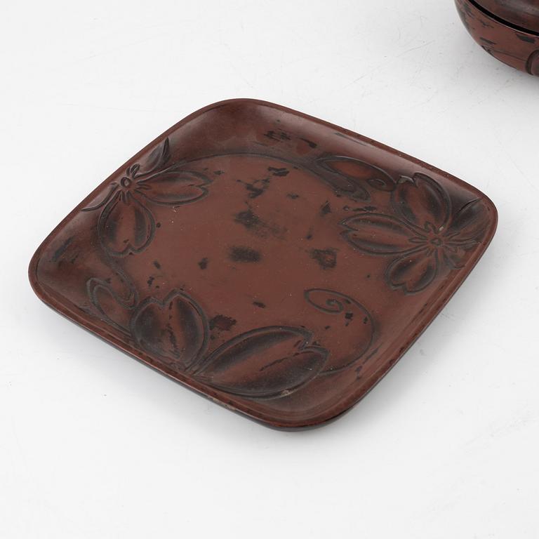 A Japanese lacquer tray and box with cover, 19th Century.
