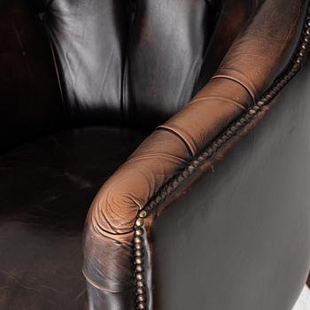 Armchairs, a pair, purchased from Georg Hensher, second half of the 20th century.