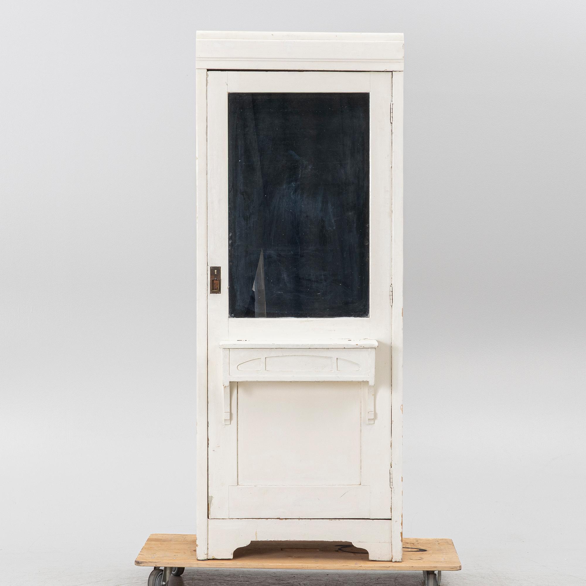Klädskåp, tidigt 1900-tal.