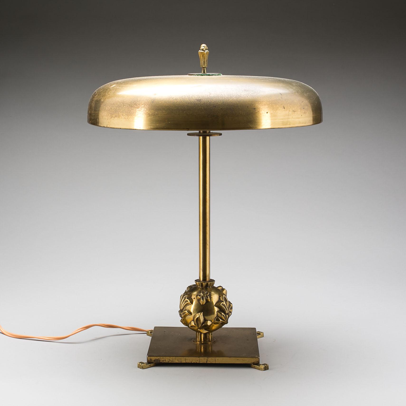 SKRIVBORDSLAMPA, 1940-tal.