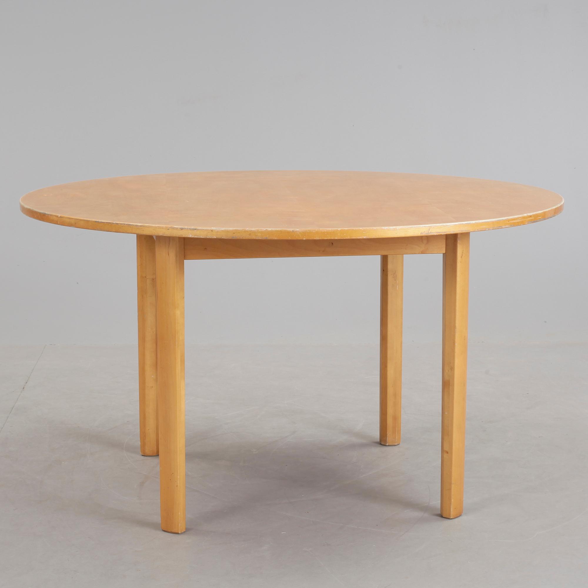 BORD, Carl Malmsten, brännmärkt.