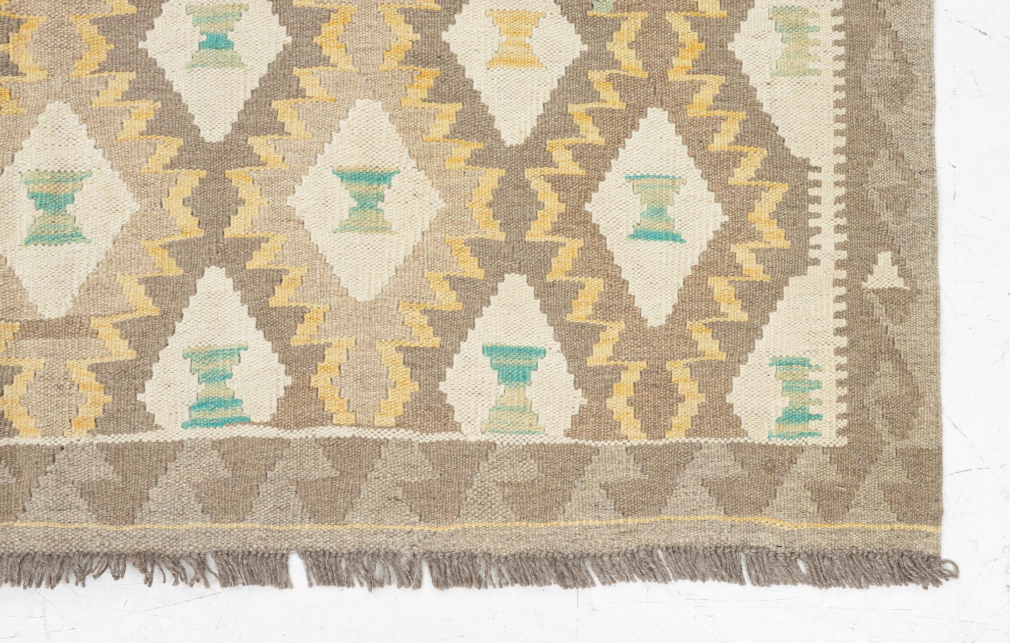 Kelim, modern, ca 190 x 155 cm.