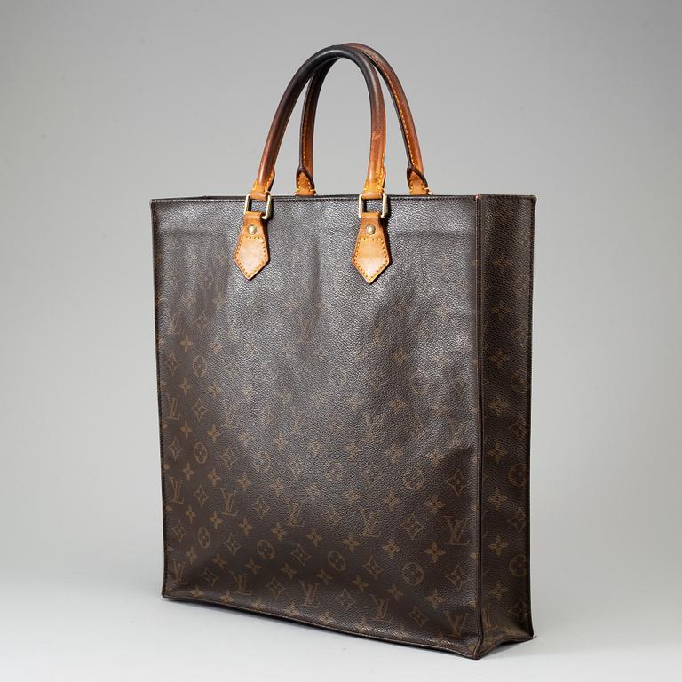 LOUIS VUITTON, 'Sac Plât'.