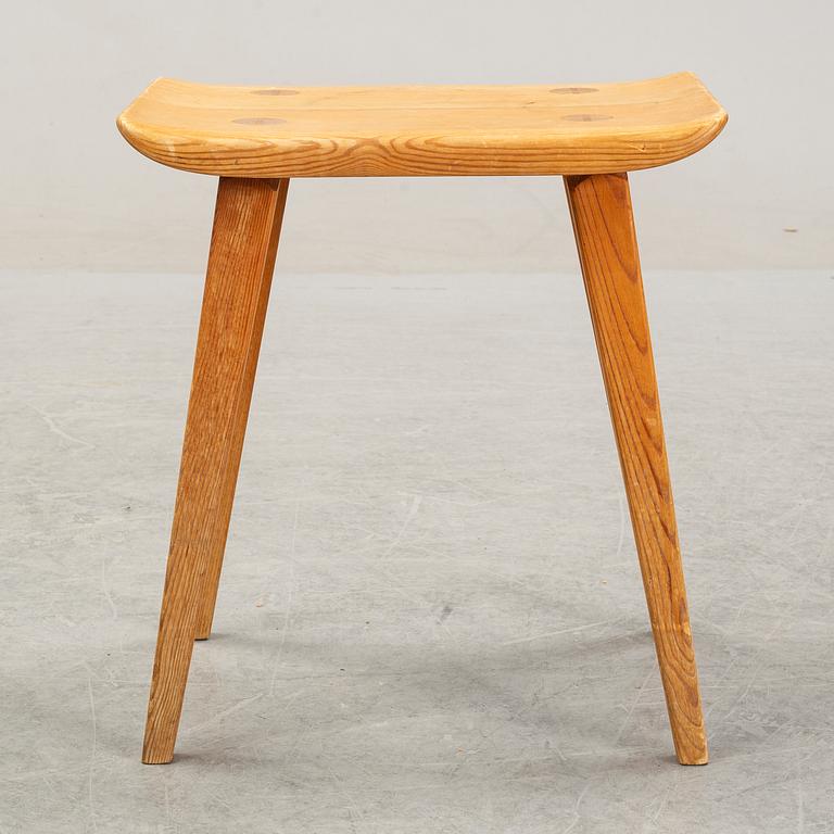 Carl Malmsten, a 'Visingsö' pine stool from AB Karl Andersson & Söner, later part of the 20th Century.