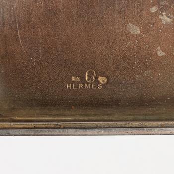 Cigarettetuier, 3 st låghaltigt silver och emalj. 1900-tal.