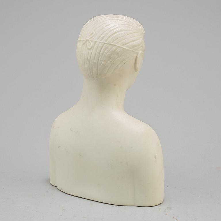 A parian figurine by Stig Lindberg, Gustavsberg, designed 1944.