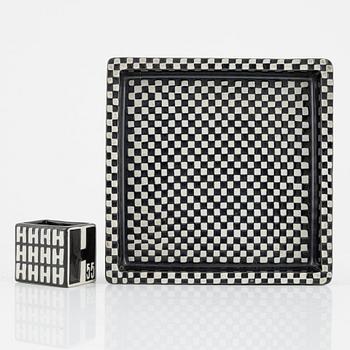 Stig Lindberg, vas och askfat, stengods, "Domino", Gustavsberg.