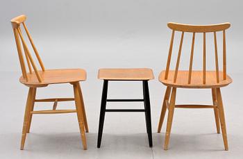 BORD, STOLAR, 2 st samt PALL, "Fanett" Ilmari Tapiovaara. Edsby verken, 1900-talets andra hälft.