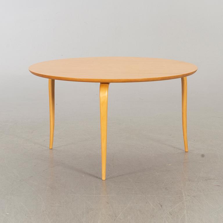 A BRUNO MATHSSON "Annika" lounge table for Firman Karl Mathsson. 1976.