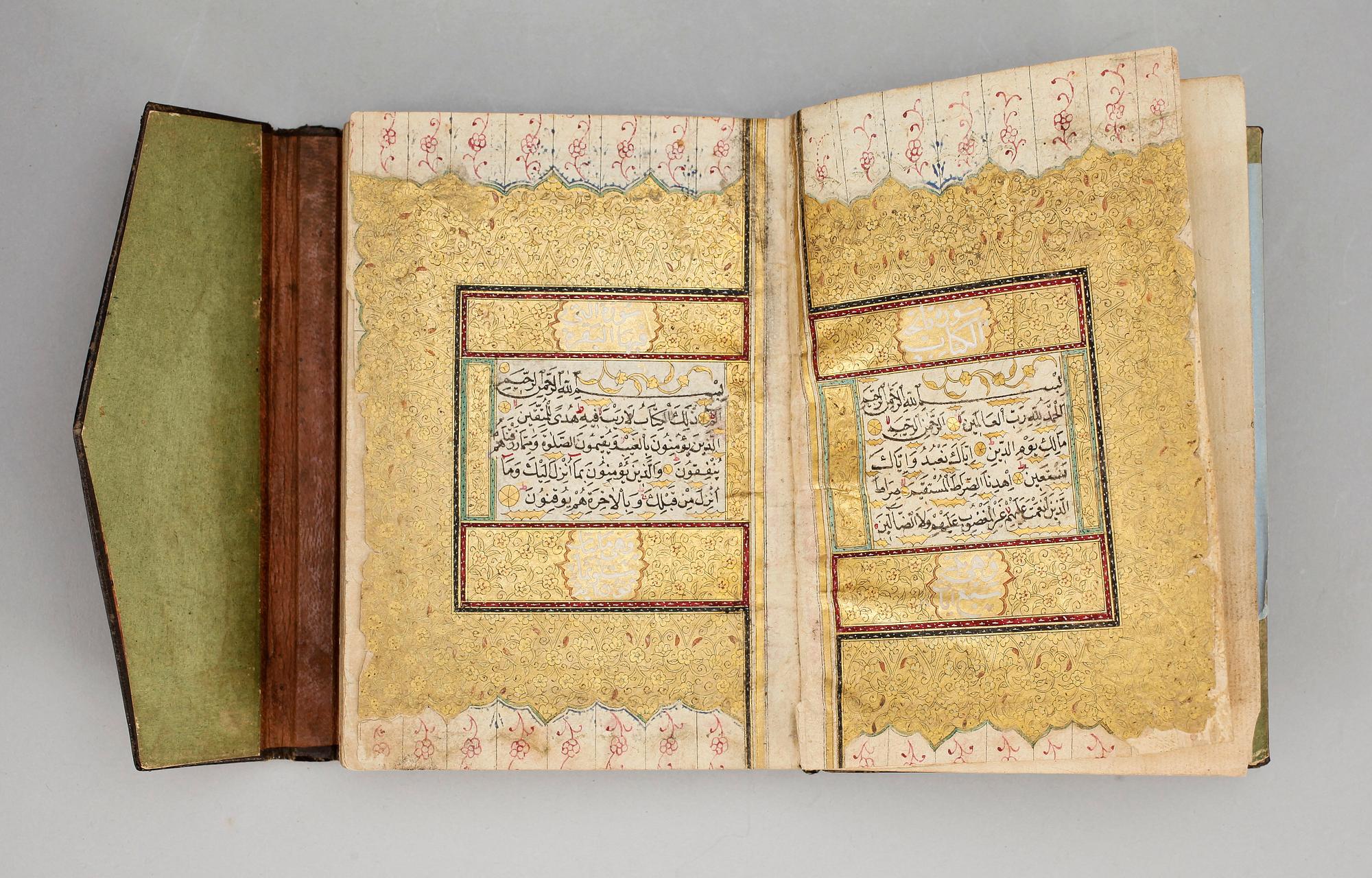 KORAN. Konstantinopel 1716. Höjd 15,5 x 11,5 cm.