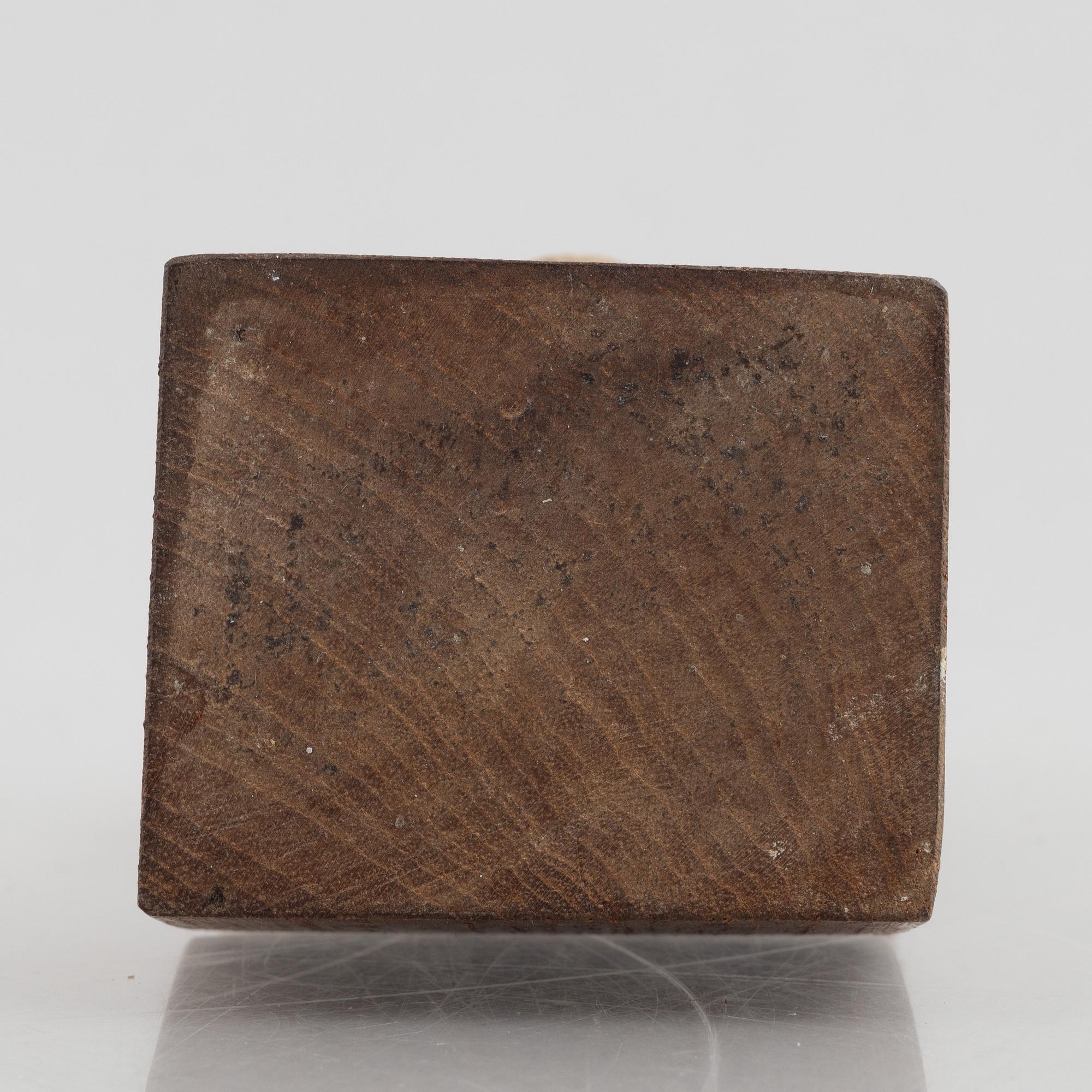 Arne Jones, "Margit".