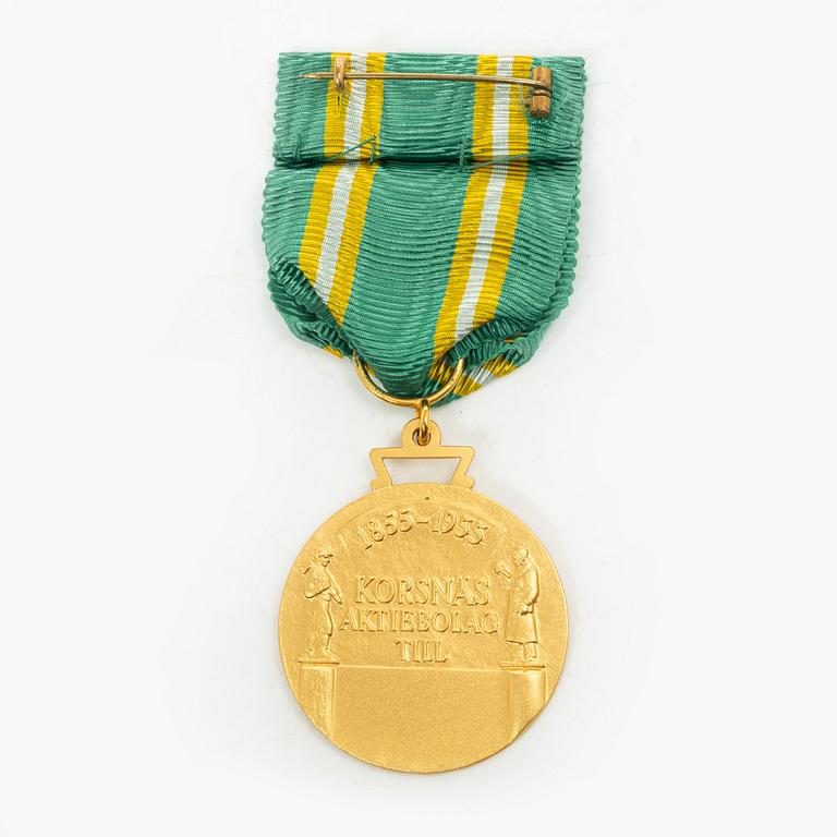 An 18K gold medal, Sporrong, Stockholm 1958.