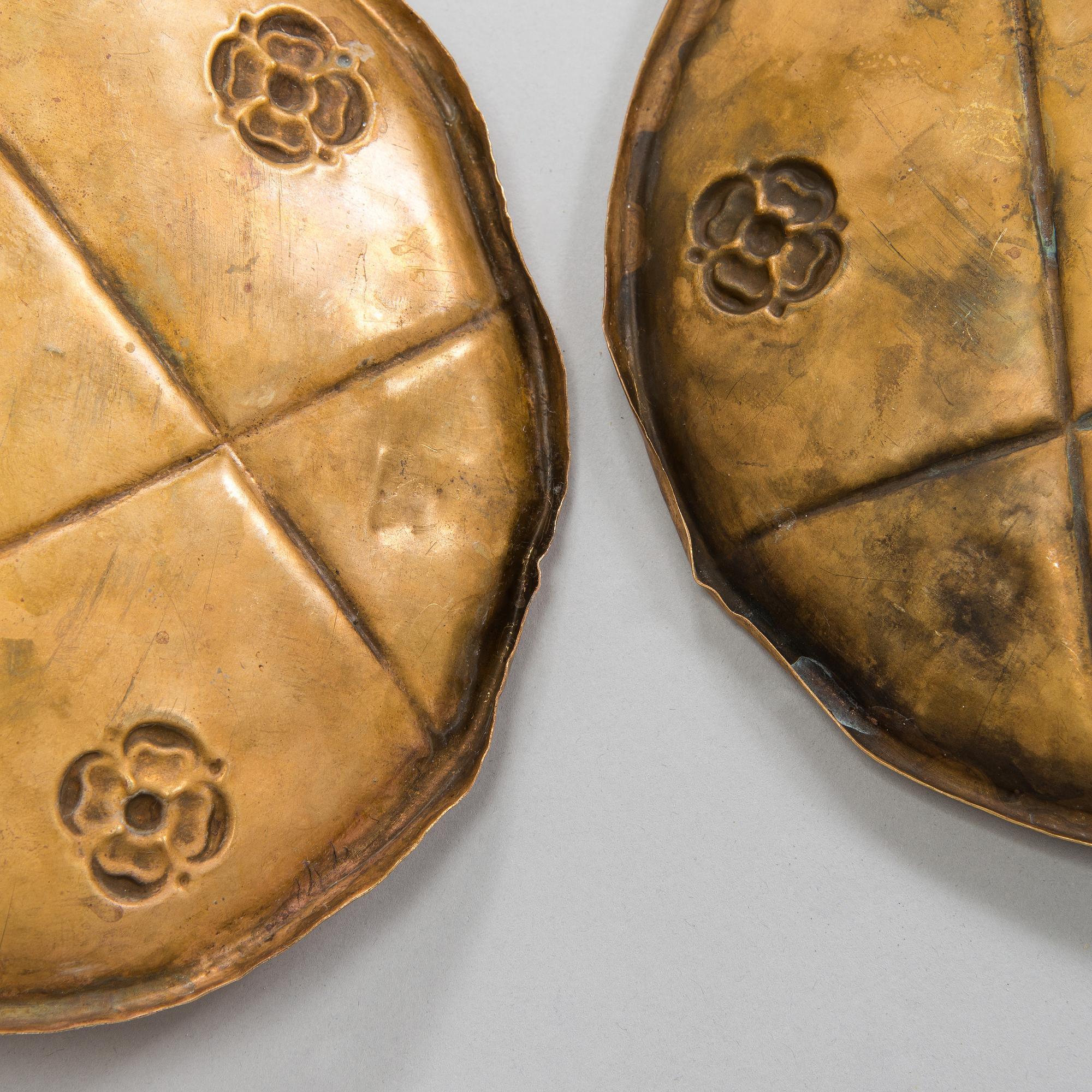 Paavo Tynell, a pair of 1920's wall sconces '7011' for Taito Finland.