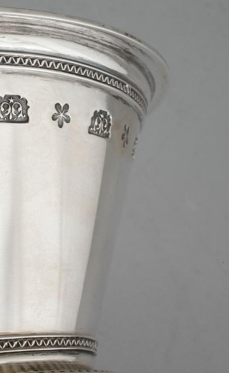 WIWEN NILSSON, skål, silver, "Den bysantinska modellen", Lund, 1941, vikt 384 gram.