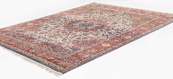 Matta, semiantik Isfahan, ca 352 x 256 cm.