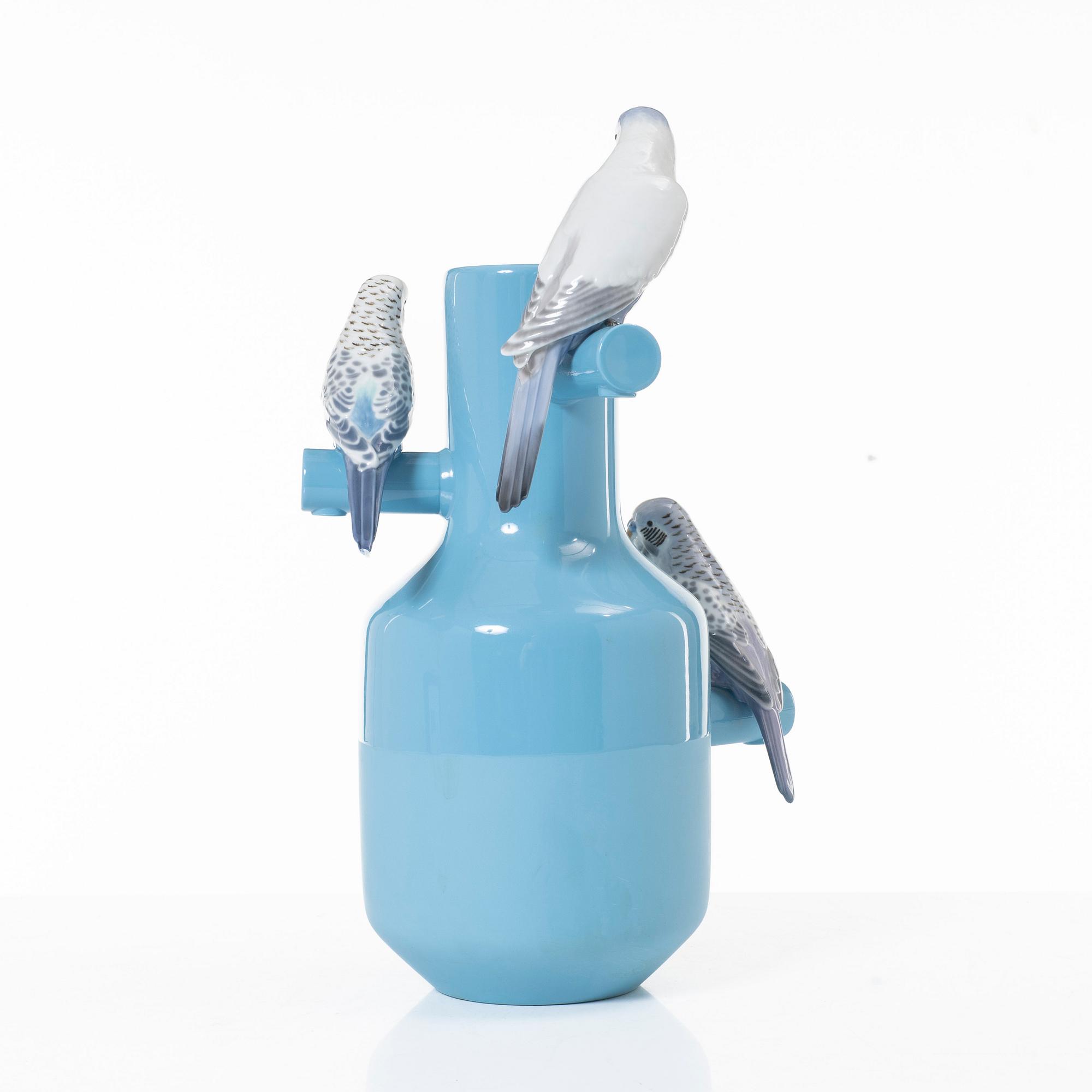 A 'Parrot Parade' vase, Lladro, Spain.